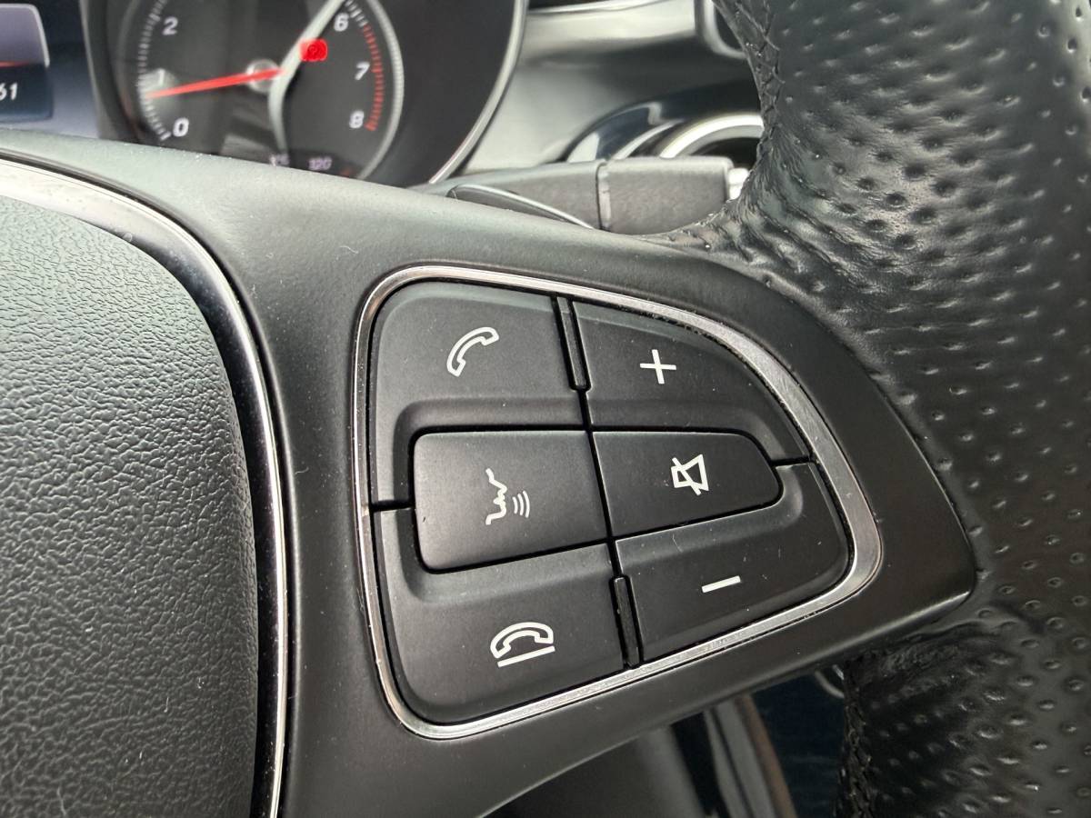 Mercedes-Benz C-Klasse Mercedes-Benz C-klasse Estate 180 Prestige AUTOMAAT ELEK. ACHTERKLEP | STOELVERW. | ELEK. STOEL | XENON | CLIMA | FLIPPERS |