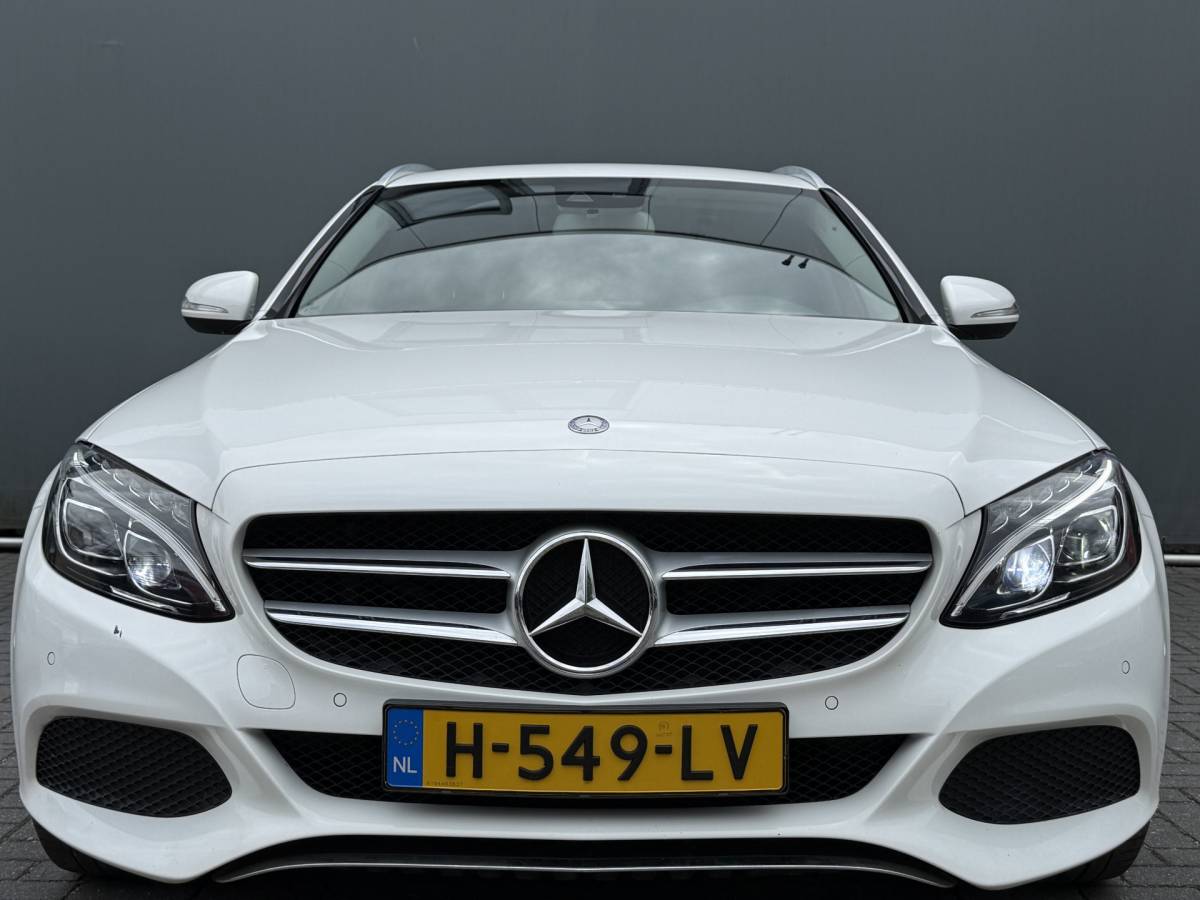 Mercedes-Benz C-Klasse Mercedes-Benz C-klasse Estate 180 Prestige AUTOMAAT ELEK. ACHTERKLEP | STOELVERW. | ELEK. STOEL | XENON | CLIMA | FLIPPERS |