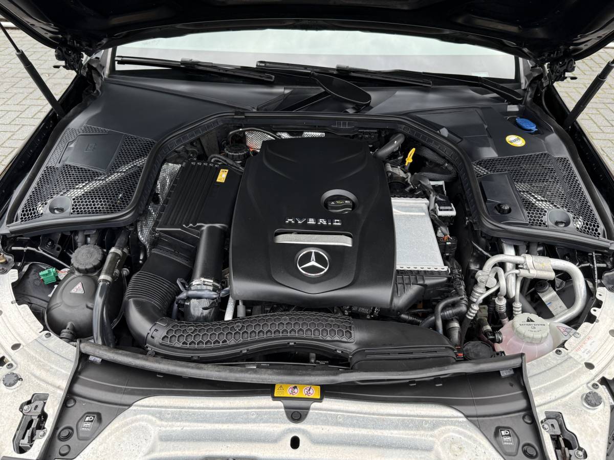 Mercedes-Benz C-Klasse Mercedes-Benz C-klasse Estate 350 e Lease Edition STOELVERW. | CAMERA | ELEKTRISCHE STOELEN | VOL LEER |