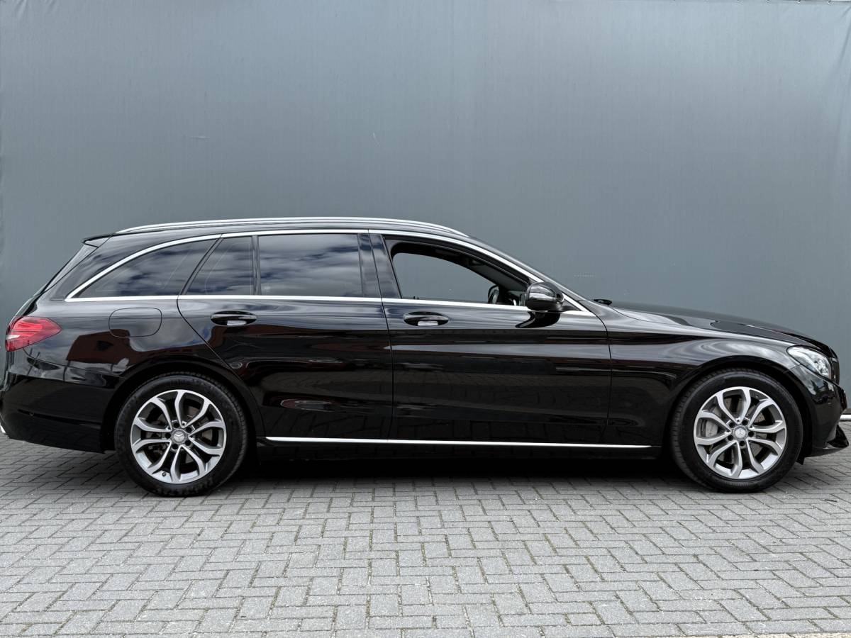 Mercedes-Benz C-Klasse Mercedes-Benz C-klasse Estate 350 e Lease Edition STOELVERW. | CAMERA | ELEKTRISCHE STOELEN | VOL LEER |