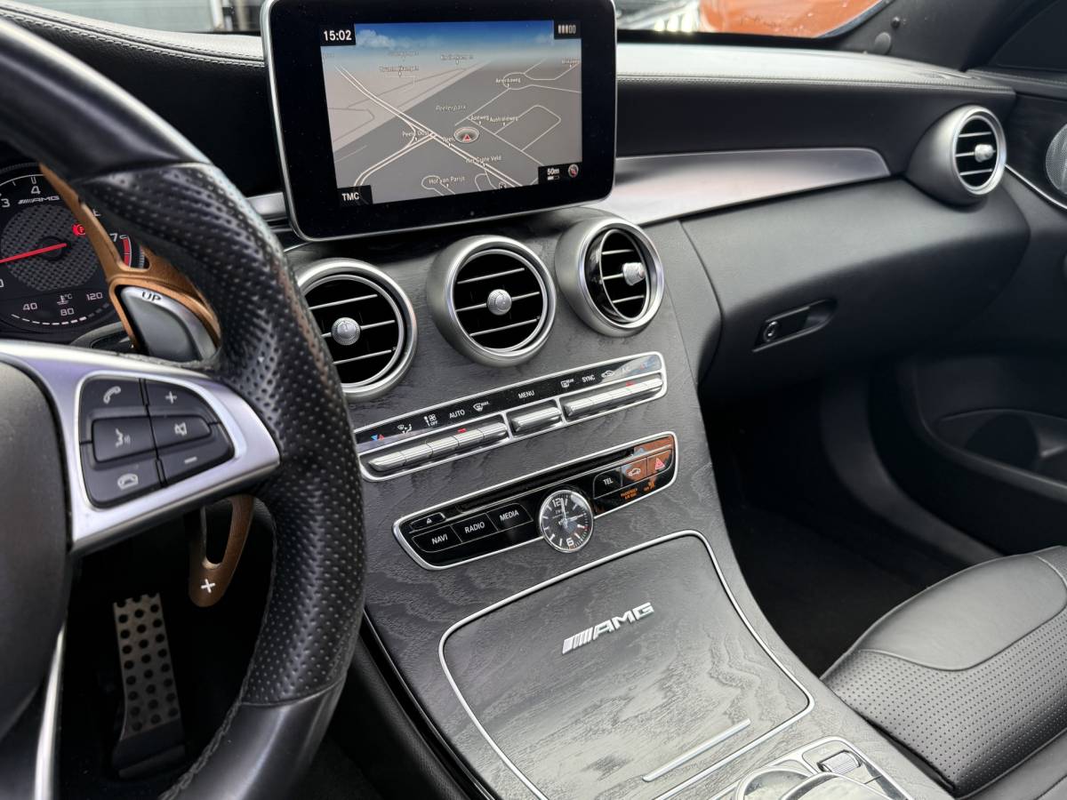 Mercedes-Benz C-Klasse Mercedes-Benz C-klasse 63-AMG Estate BWJ 2017 | 476 PK | BURMESTER | PANO | ADAPT. CRUISE | AUTO PILOT | MULTIBEAM | HUD | MEMORY | DODE HOEK | VOL LEDER | CAM. | SPORTUITLAAT | VERLAAGD | STOELVERW. |