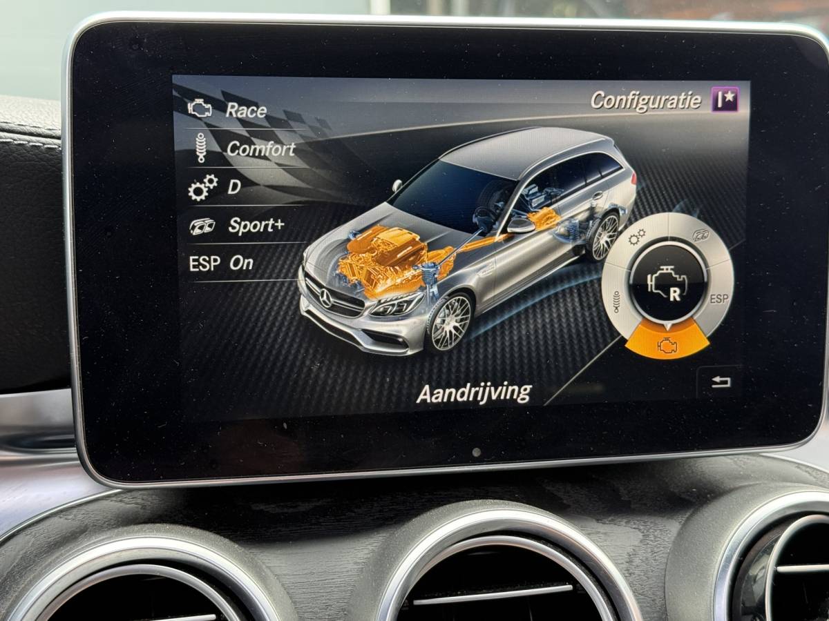 Mercedes-Benz C-Klasse Mercedes-Benz C-klasse 63-AMG Estate BWJ 2017 | 476 PK | BURMESTER | PANO | ADAPT. CRUISE | AUTO PILOT | MULTIBEAM | HUD | MEMORY | DODE HOEK | VOL LEDER | CAM. | SPORTUITLAAT | VERLAAGD | STOELVERW. |