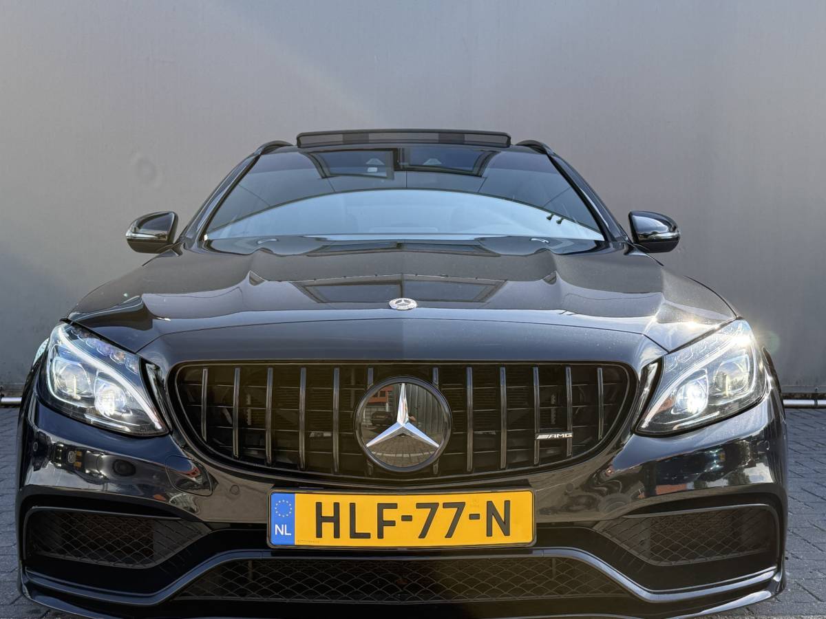 Mercedes-Benz C-Klasse Mercedes-Benz C-klasse 63-AMG Estate BWJ 2017 | 476 PK | BURMESTER | PANO | ADAPT. CRUISE | AUTO PILOT | MULTIBEAM | HUD | MEMORY | DODE HOEK | VOL LEDER | CAM. | SPORTUITLAAT | VERLAAGD | STOELVERW. |