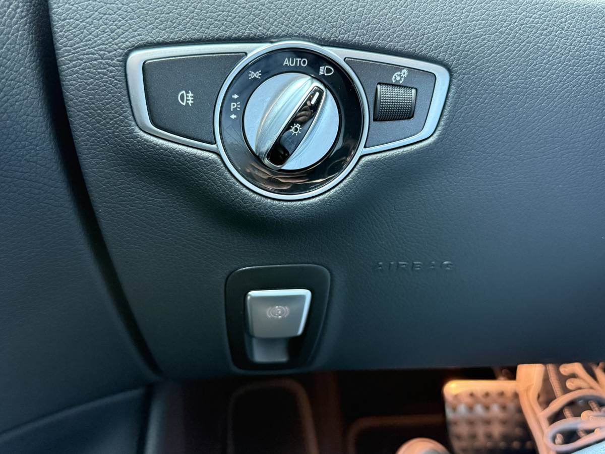 Mercedes-Benz E-Klasse Mercedes-Benz E-klasse Estate 200 Business Solution AMG NIEUW BINNEN! | 360 CAM | VOL LEDER | ADAPTIVE CRUISE | ELEK. STOELEN | AMG STUUR | ELEK. KLEP | DODE HOEK | STOELVERW. |