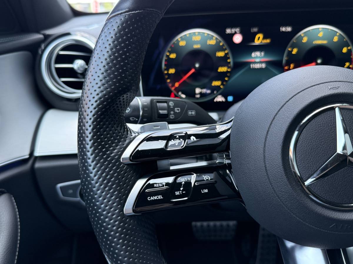 Mercedes-Benz E-Klasse Mercedes-Benz E-klasse Estate 200 Business Solution AMG NIEUW BINNEN! | 360 CAM | VOL LEDER | ADAPTIVE CRUISE | ELEK. STOELEN | AMG STUUR | ELEK. KLEP | DODE HOEK | STOELVERW. |