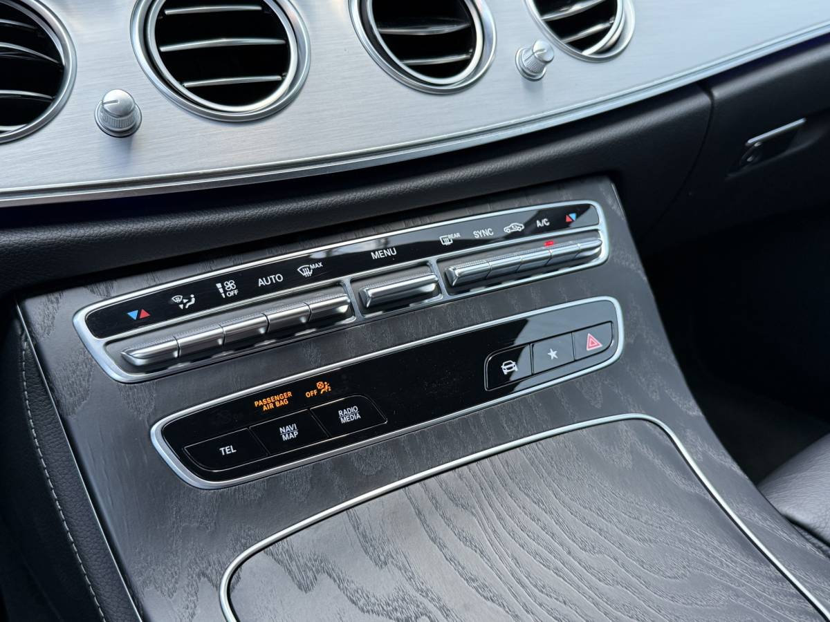 Mercedes-Benz E-Klasse Mercedes-Benz E-klasse Estate 200 Business Solution AMG NIEUW BINNEN! | 360 CAM | VOL LEDER | ADAPTIVE CRUISE | ELEK. STOELEN | AMG STUUR | ELEK. KLEP | DODE HOEK | STOELVERW. |