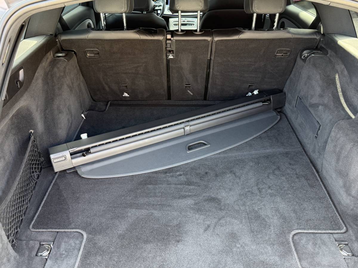Mercedes-Benz E-Klasse Mercedes-Benz E-klasse Estate 200 Business Solution AMG NIEUW BINNEN! | 360 CAM | VOL LEDER | ADAPTIVE CRUISE | ELEK. STOELEN | AMG STUUR | ELEK. KLEP | DODE HOEK | STOELVERW. |