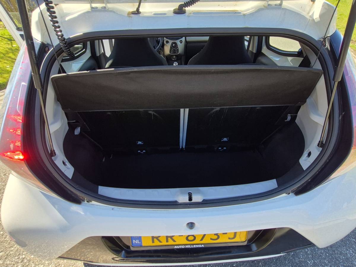 Toyota Aygo Toyota Aygo 1.0 VVT-i x-play,incl btw