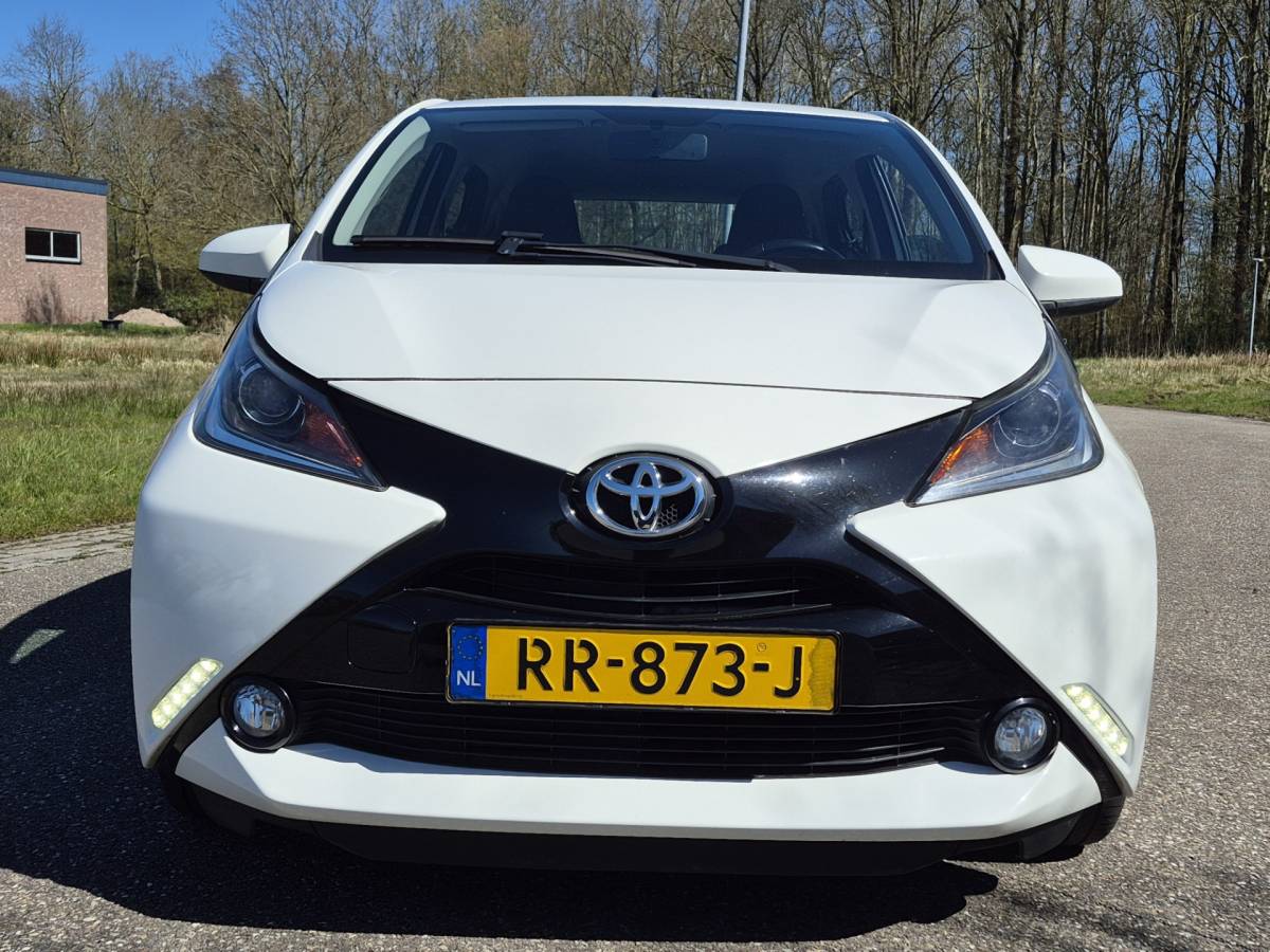 Toyota Aygo Toyota Aygo 1.0 VVT-i x-play,incl btw