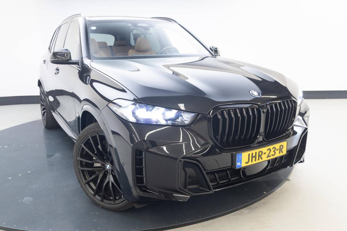 BMW X5 BMW X5 xDrive50e | Panoramadak | H&K Audio | M-Sport | Travel Pack |