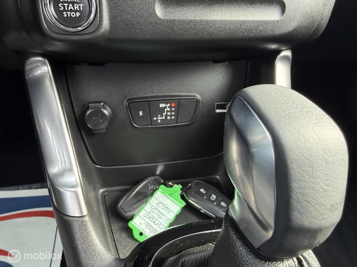 Citroën C3 Aircross Citroen C3 Aircross 1.2 PureTech Shine Pack Aut. Trekhk Camera