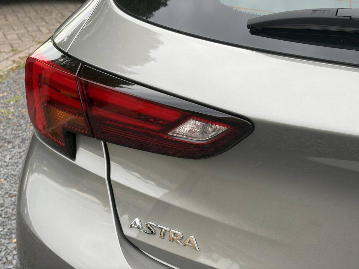 Opel Astra Opel Astra 1.4 Innovation ✓2e Eigenaar✓Carplay✓Navi✓150pk✓Keyless✓6 Bak✓Halfleder✓Rijstrooksensor✓Pdc V+A✓Clima✓Cruise✓Lm velgen✓Bj 12-2016✓N.A.P✓Apk tot 09-2027
