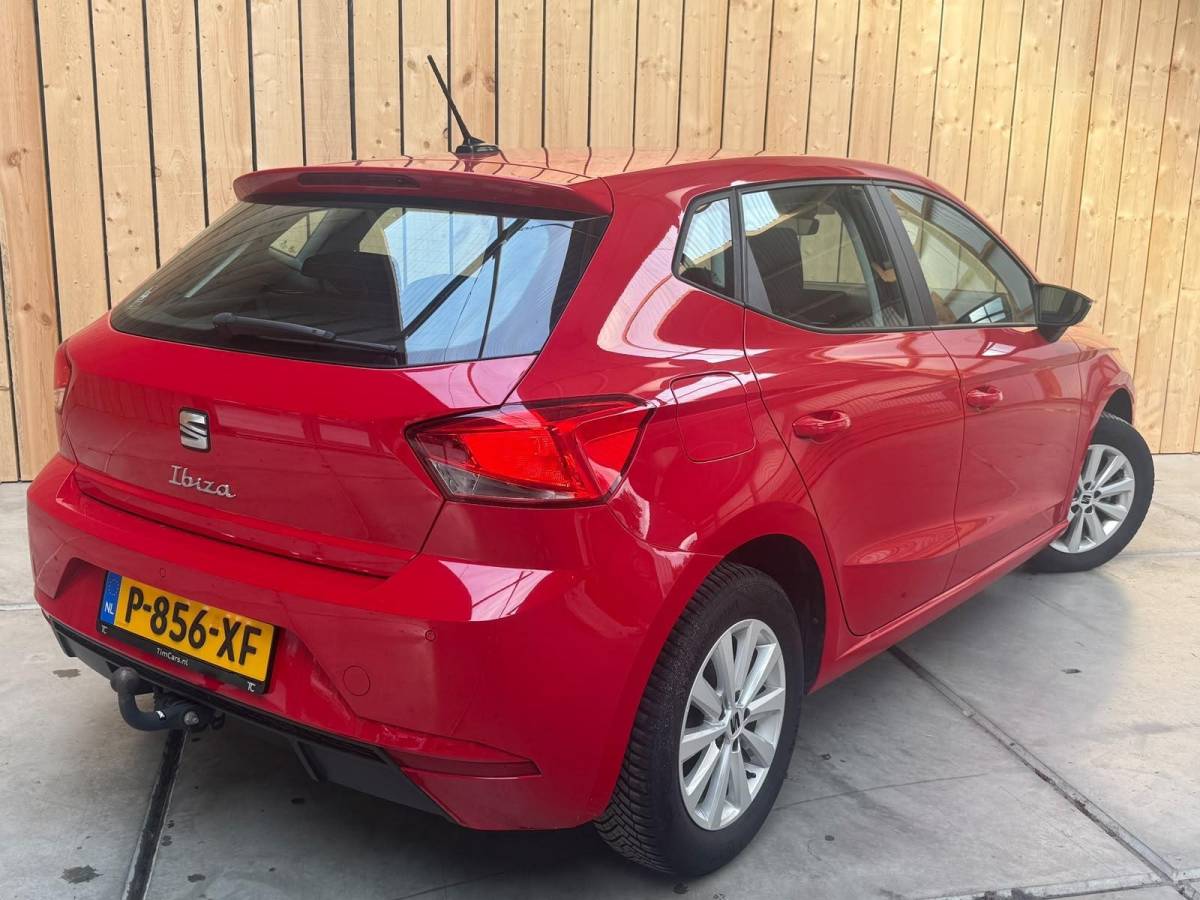 SEAT Ibiza Seat Ibiza 1.0 EcoTSI Style Apple CarPlay/Android Auto | Cruise control | DAB ontvangst | LED koplampen | Lichtmetalen velgen | Rijstrooksensor | Trekhaak