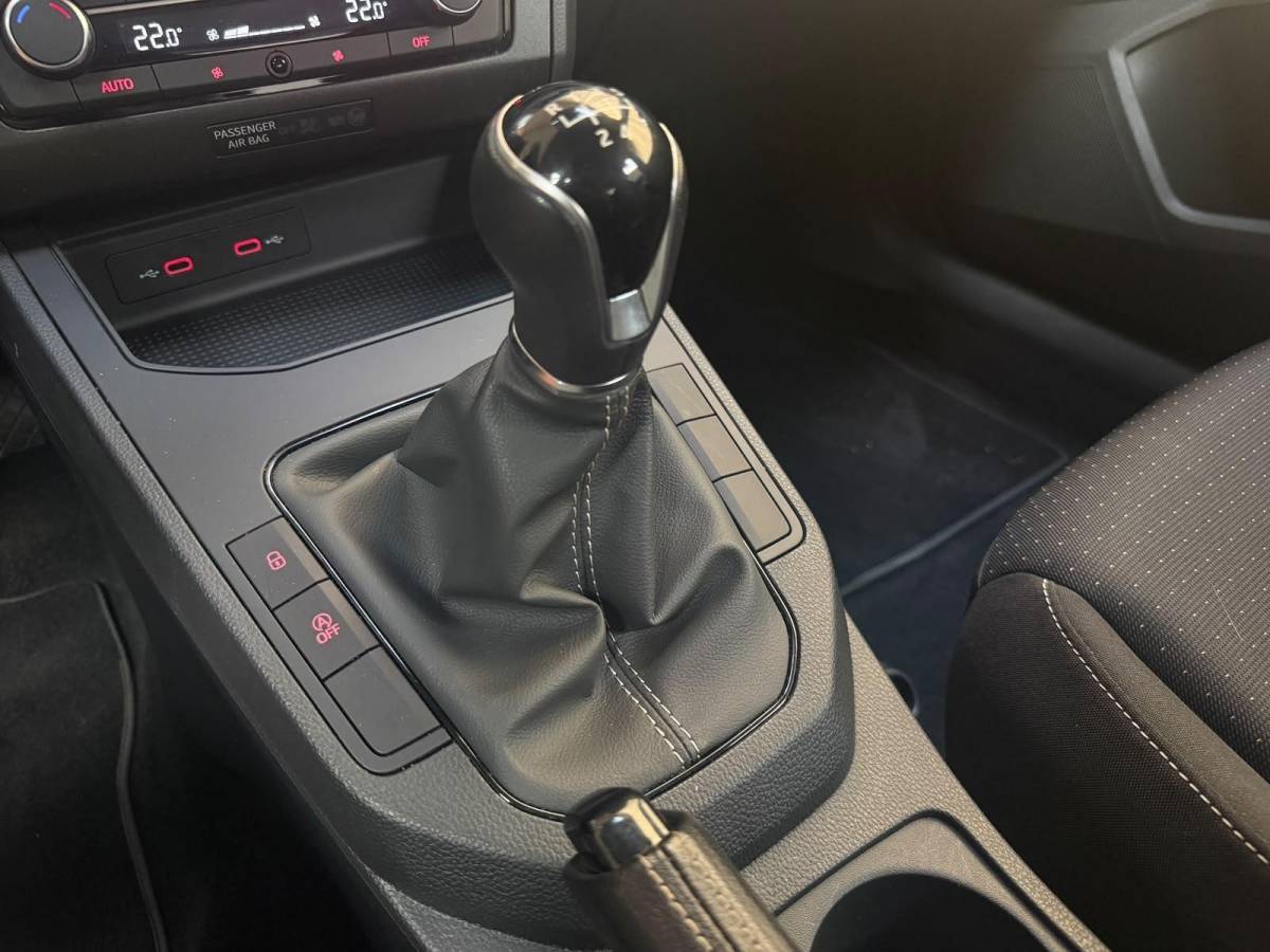 SEAT Ibiza Seat Ibiza 1.0 EcoTSI Style Apple CarPlay/Android Auto | Cruise control | DAB ontvangst | LED koplampen | Lichtmetalen velgen | Rijstrooksensor | Trekhaak