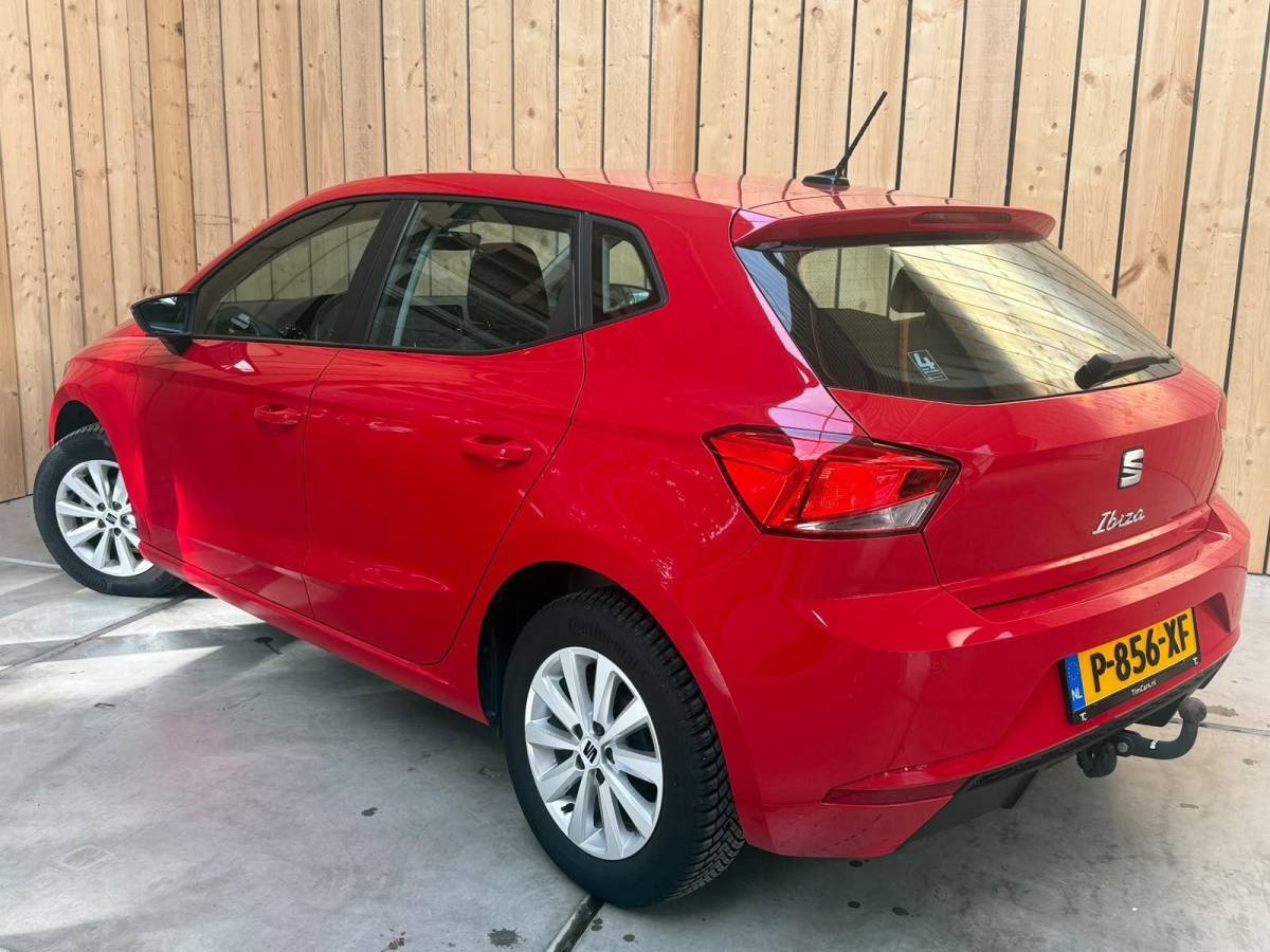 SEAT Ibiza Seat Ibiza 1.0 EcoTSI Style Apple CarPlay/Android Auto | Cruise control | DAB ontvangst | LED koplampen | Lichtmetalen velgen | Rijstrooksensor | Trekhaak