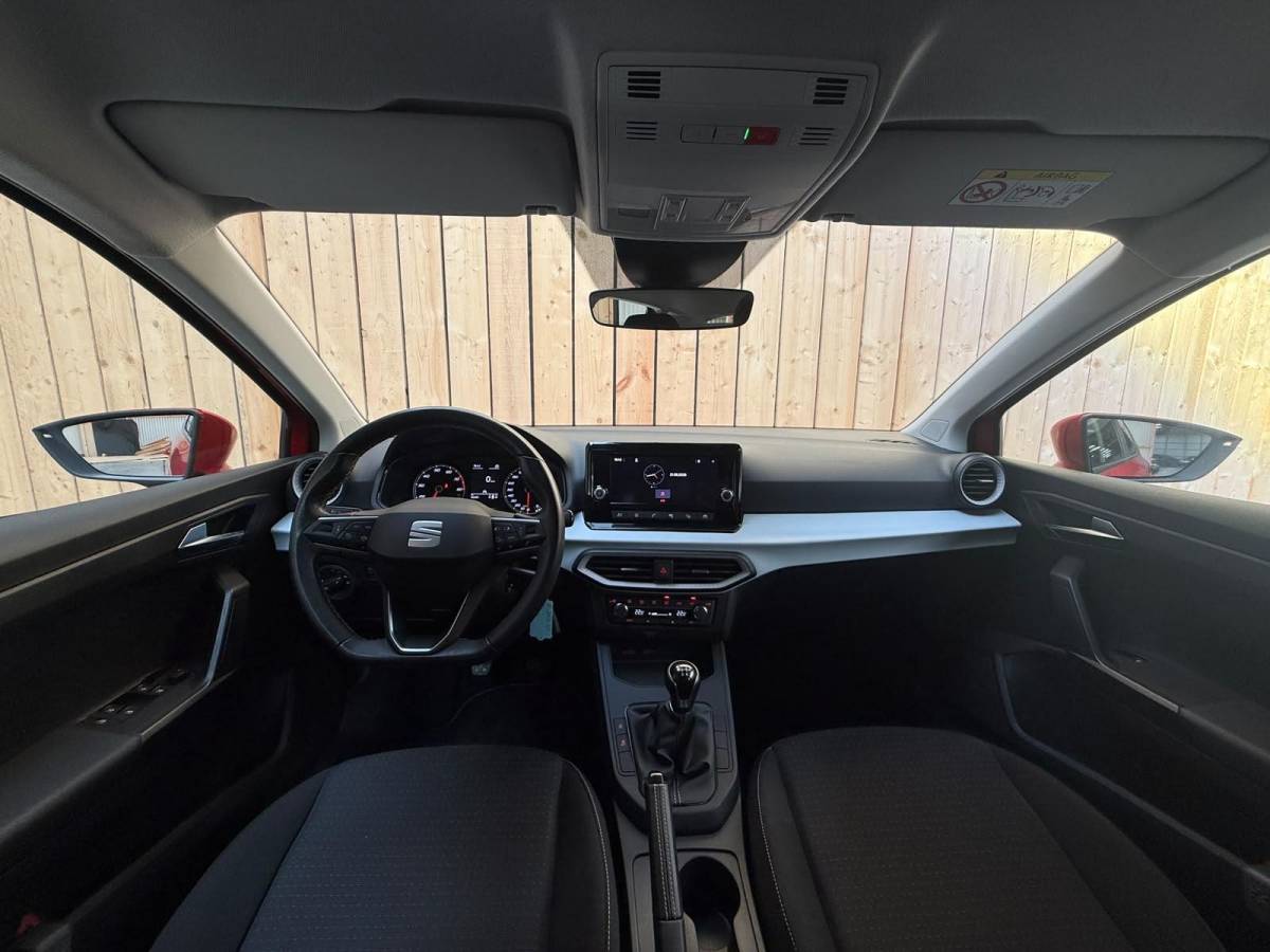 SEAT Ibiza Seat Ibiza 1.0 EcoTSI Style Apple CarPlay/Android Auto | Cruise control | DAB ontvangst | LED koplampen | Lichtmetalen velgen | Rijstrooksensor | Trekhaak