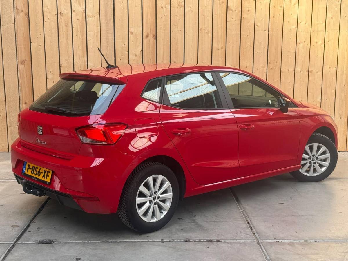 SEAT Ibiza Seat Ibiza 1.0 EcoTSI Style Apple CarPlay/Android Auto | Cruise control | DAB ontvangst | LED koplampen | Lichtmetalen velgen | Rijstrooksensor | Trekhaak