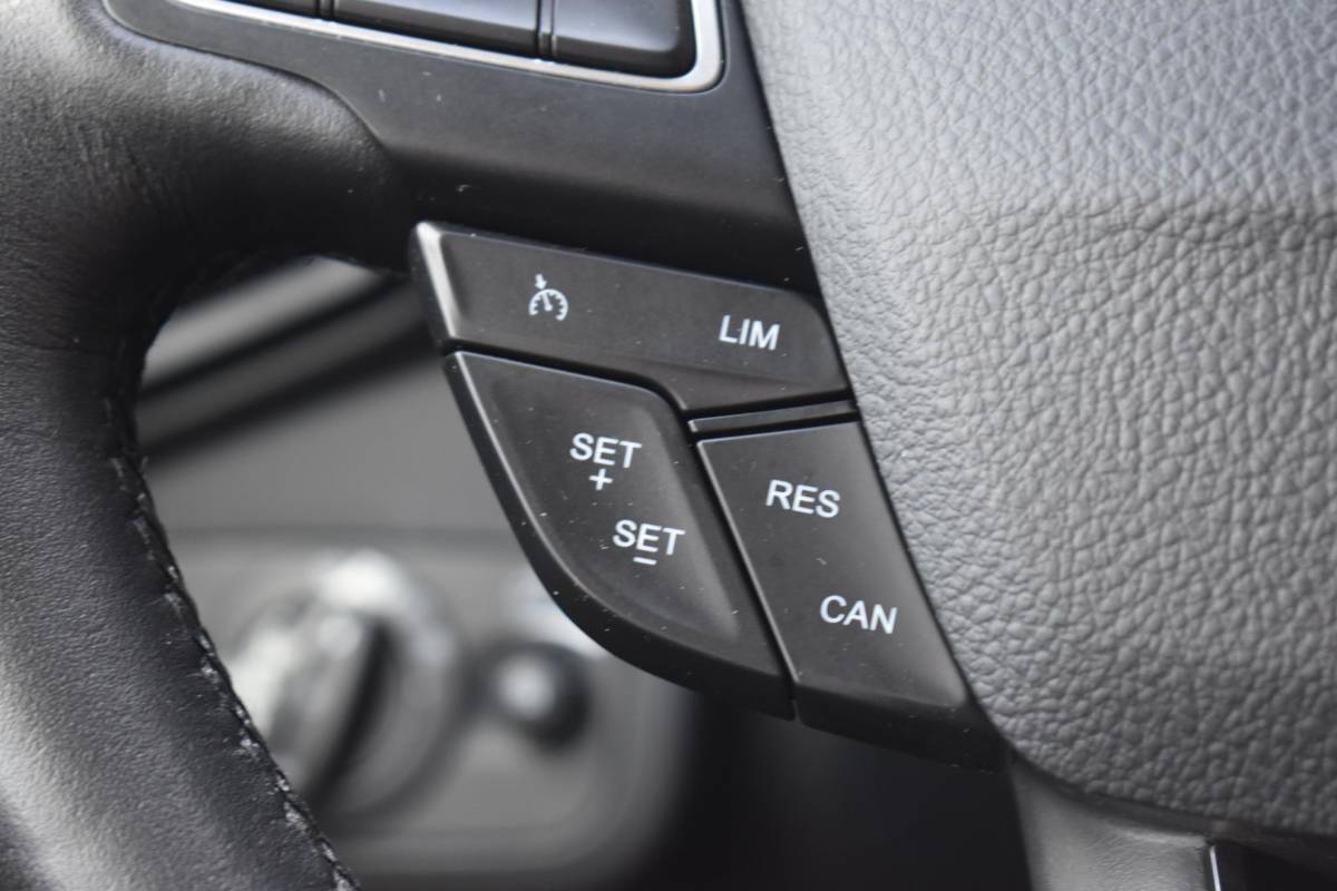 Ford C-MAX Ford C-Max 1.0 125pk ECC LMV NAVI CRUISE