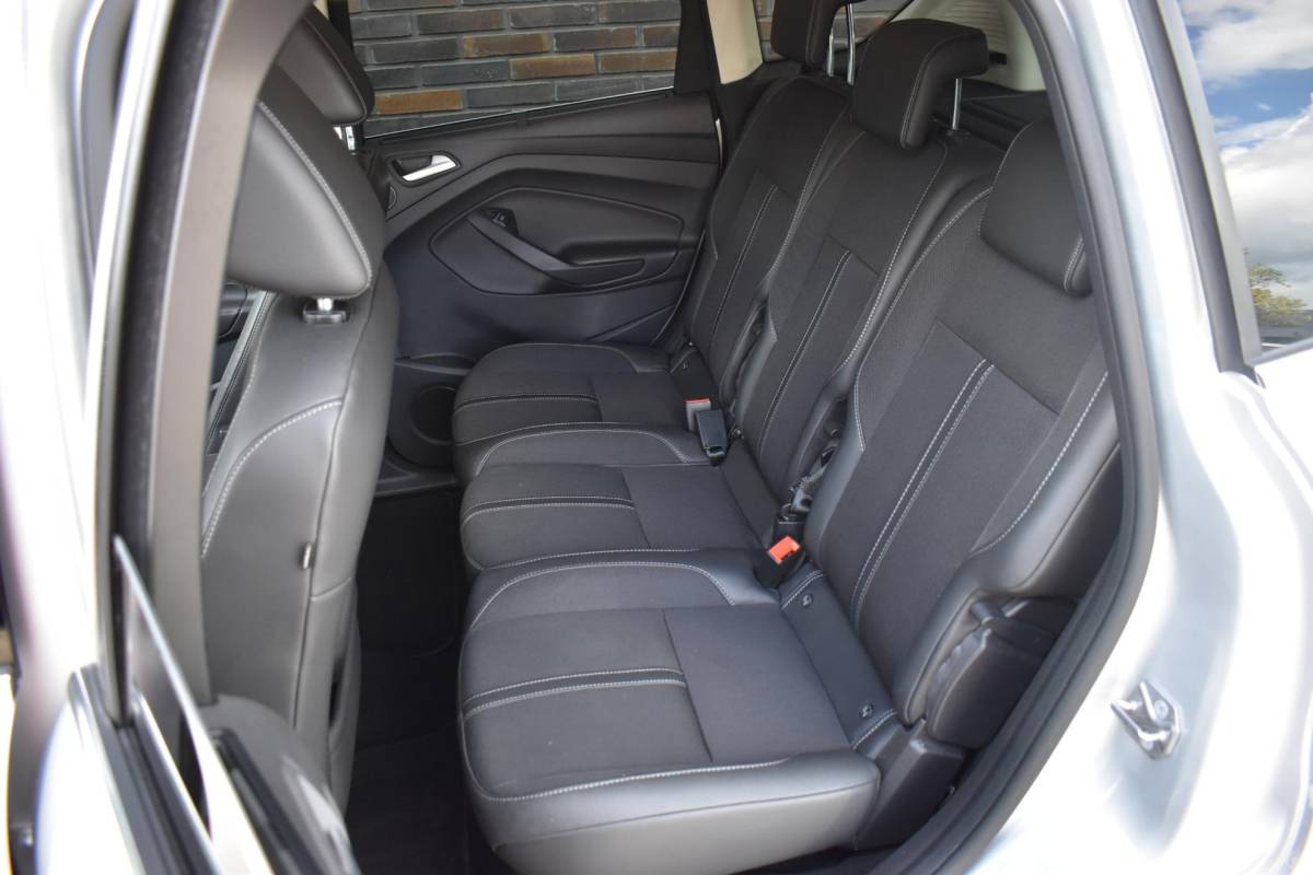 Ford C-MAX Ford C-Max 1.0 125pk ECC LMV NAVI CRUISE