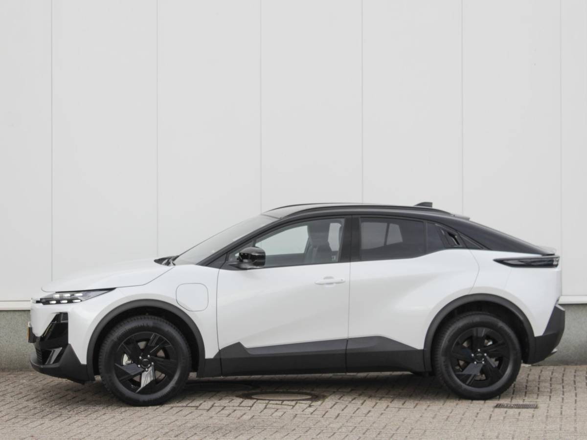 Subaru Uncharted Subaru Uncharted 2E-xcite+ 77 kWh | Navi | Adap. Cruise | Leder