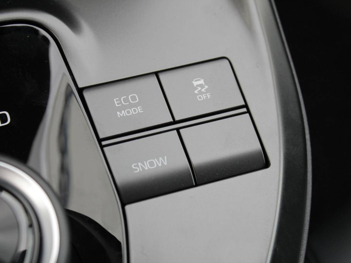 Subaru Uncharted Subaru Uncharted 2E-xcite+ 77 kWh | Navi | Adap. Cruise | Leder