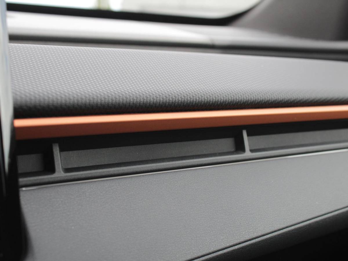 Subaru Uncharted Subaru Uncharted 2E-xcite+ 77 kWh | Navi | Adap. Cruise | Leder