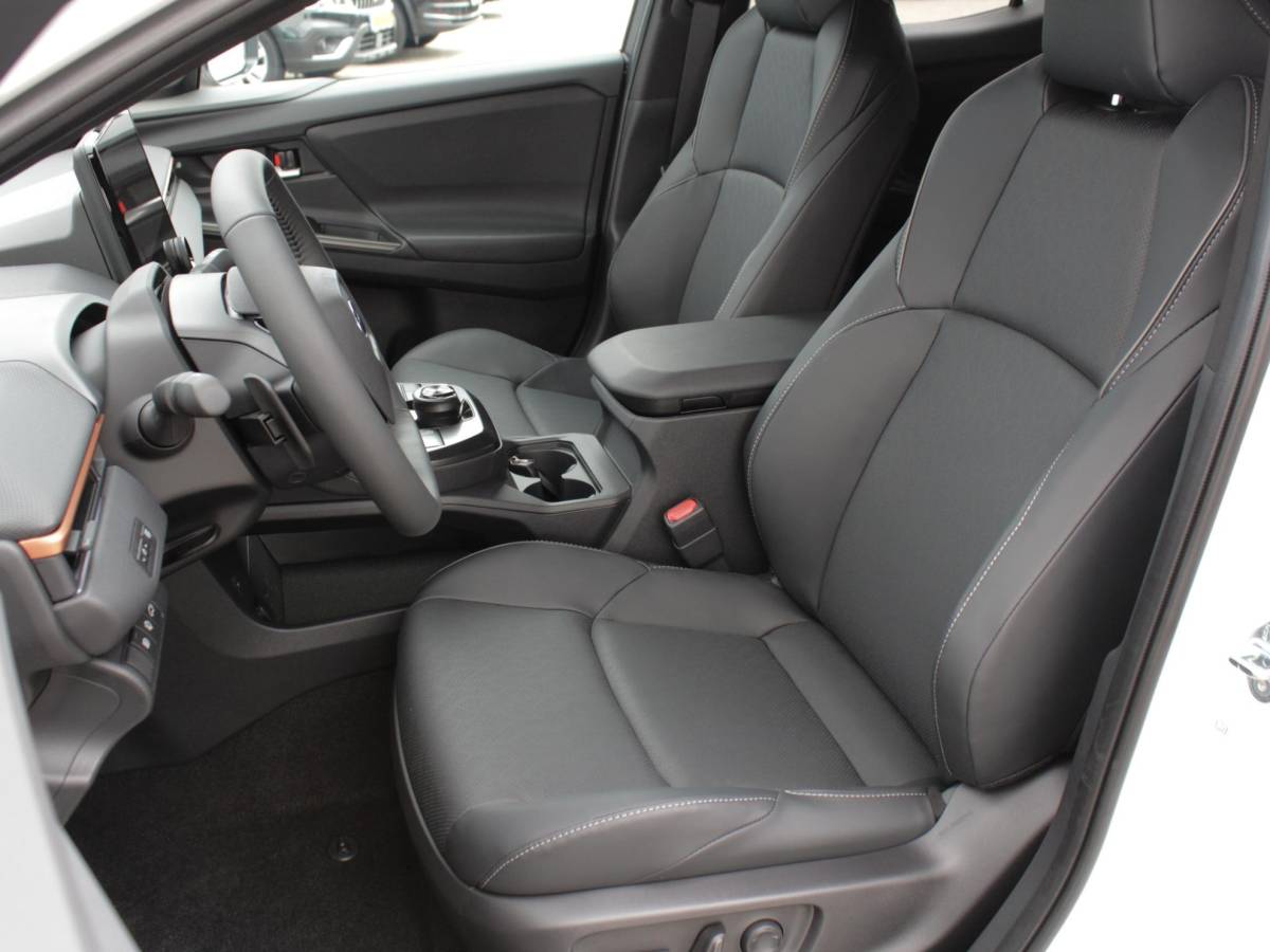 Subaru Uncharted Subaru Uncharted 2E-xcite+ 77 kWh | Navi | Adap. Cruise | Leder