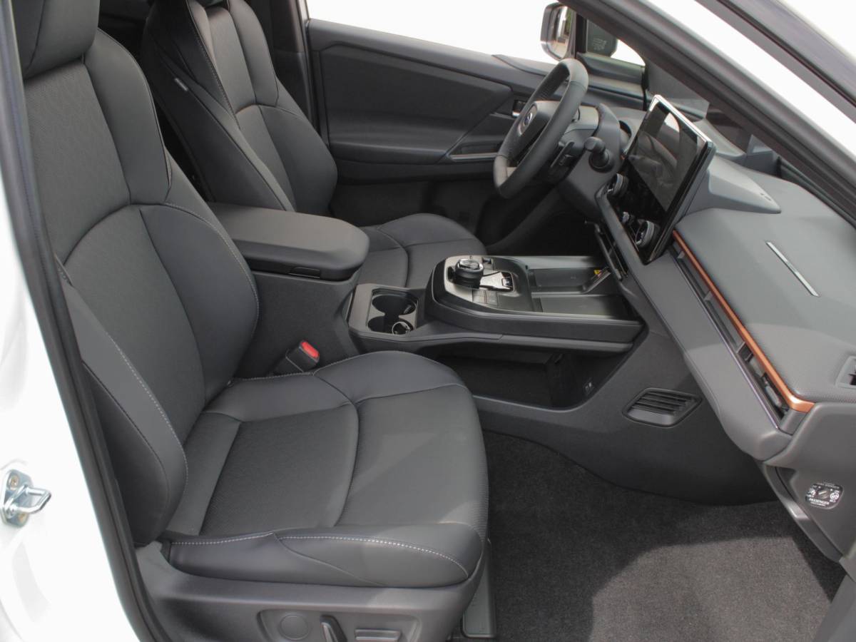 Subaru Uncharted Subaru Uncharted 2E-xcite+ 77 kWh | Navi | Adap. Cruise | Leder
