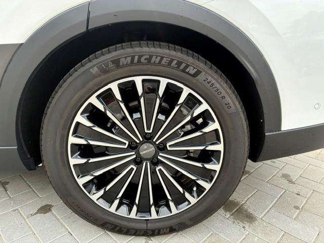Omoda  Omoda 9 Super Hybrid System 537 PK AWD | 7 jaar garantie | Tot 150km Elek.| Elek. schuif- kantel dak | HUD | Leder incl. massage | Alle opties |