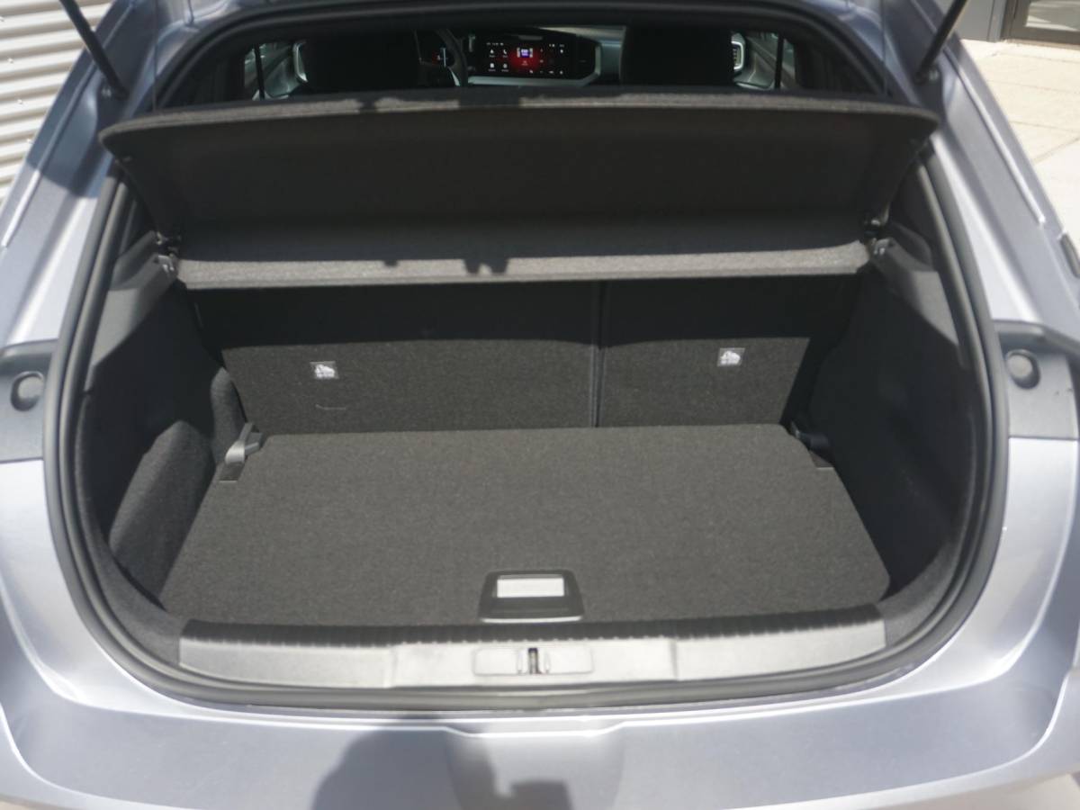 Opel Mokka Opel Mokka 1.2 Turbo Hybrid Business Edition Keyless entry