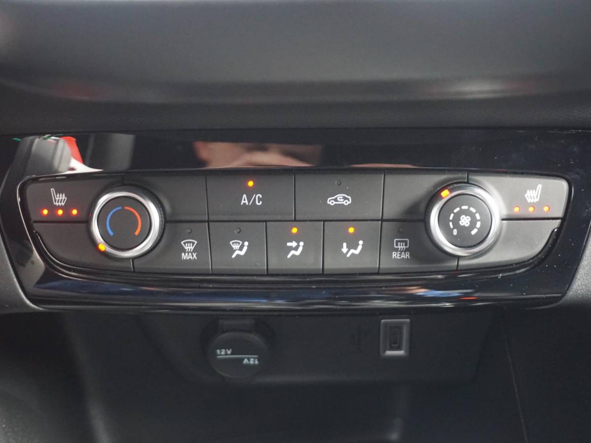 Opel Corsa Opel Corsa 1.2 Turbo Yes Winterpakket