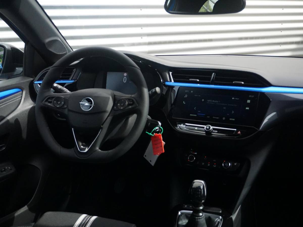 Opel Corsa Opel Corsa 1.2 Turbo Yes Winterpakket