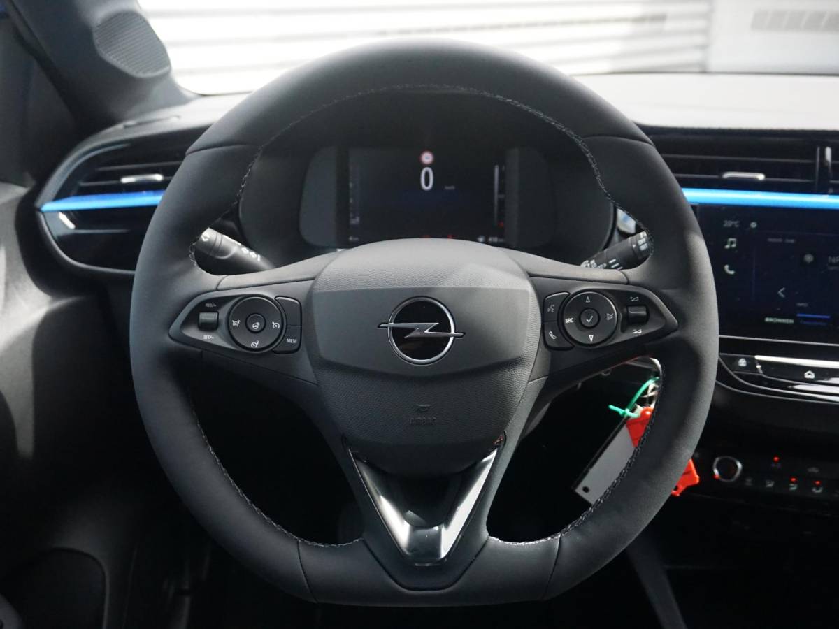 Opel Corsa Opel Corsa 1.2 Turbo Yes Winterpakket