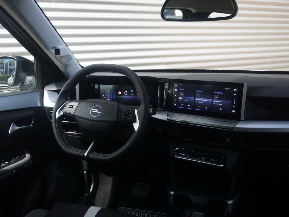 Opel Frontera Opel Frontera 1.2 Turbo Hybrid GS Winterpakket