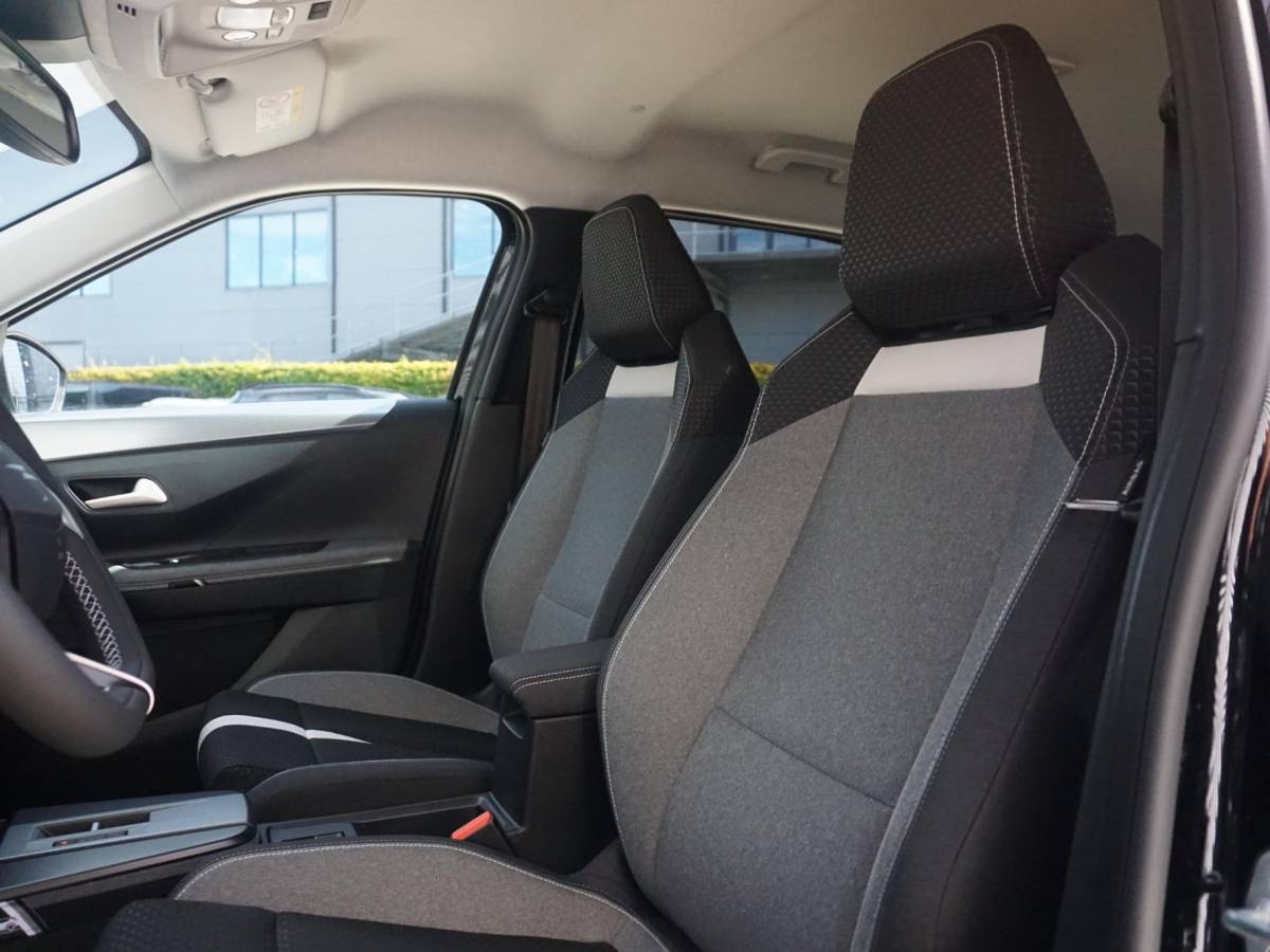 Opel Frontera Opel Frontera 1.2 Turbo Hybrid GS Winterpakket