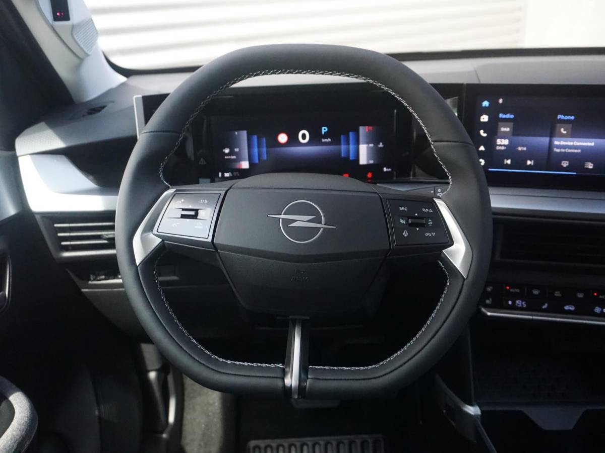 Opel Frontera Opel Frontera 1.2 Turbo Hybrid GS Winterpakket
