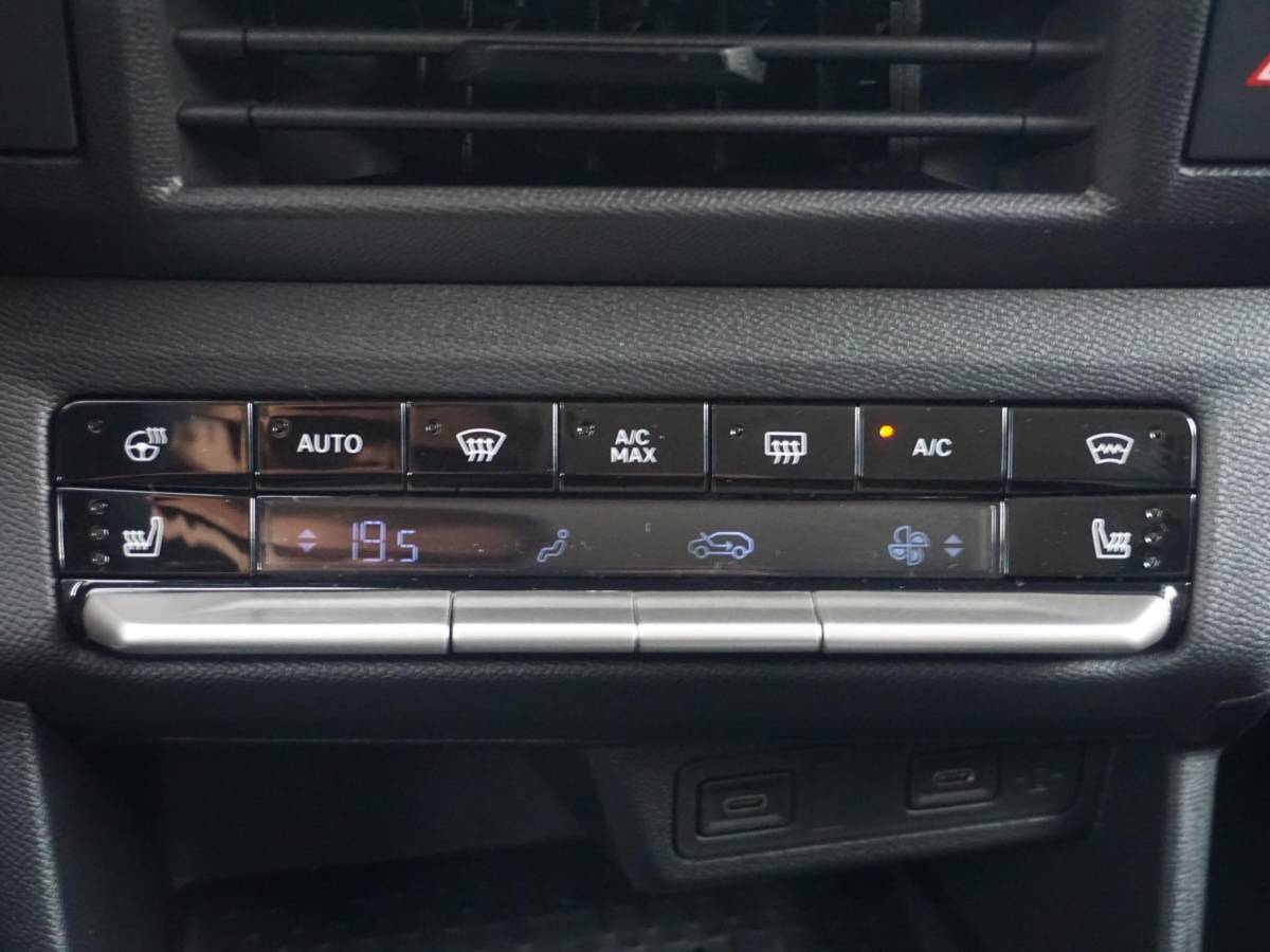 Opel Frontera Opel Frontera 1.2 Turbo Hybrid GS Winterpakket