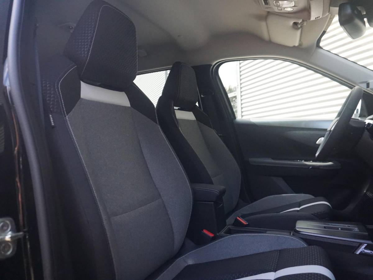 Opel Frontera Opel Frontera 1.2 Turbo Hybrid GS Winterpakket