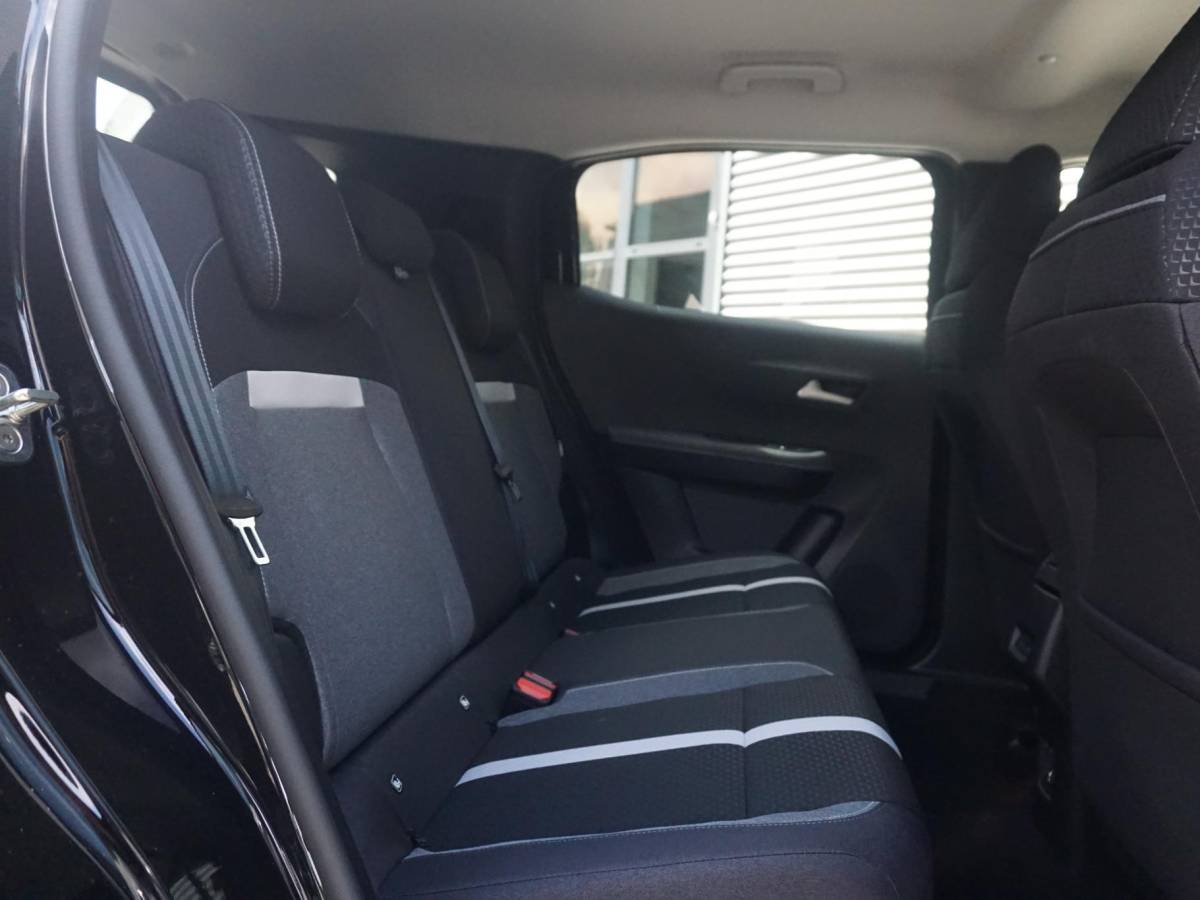 Opel Frontera Opel Frontera 1.2 Turbo Hybrid GS Winterpakket