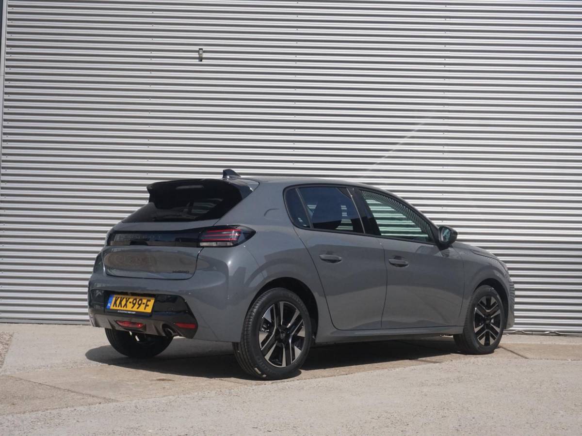 Peugeot 208 Peugeot 208 1.2 Hybrid 110 e-DCS6 Allure 360 Camera