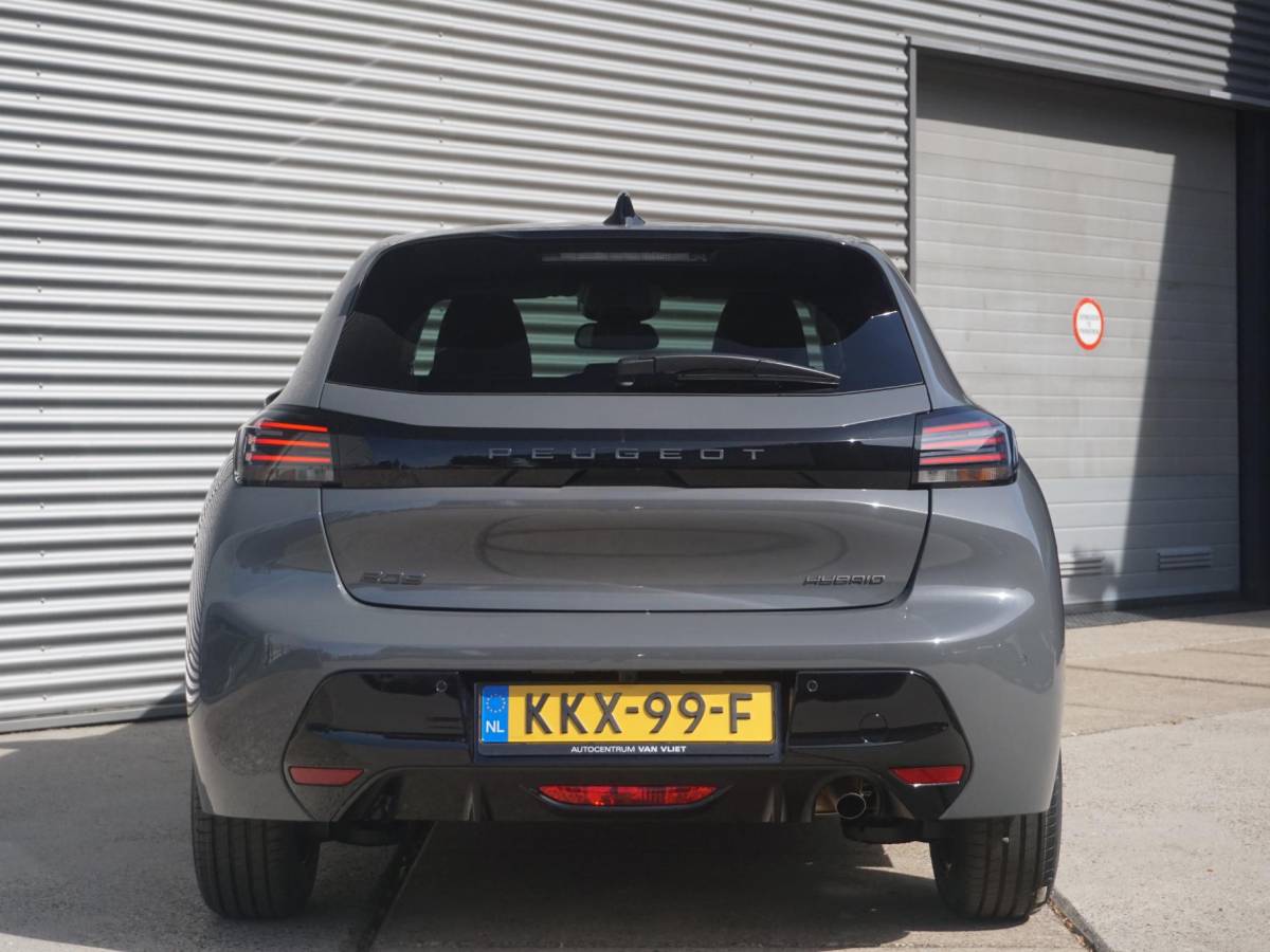 Peugeot 208 Peugeot 208 1.2 Hybrid 110 e-DCS6 Allure 360 Camera