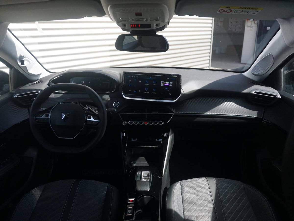 Peugeot 208 Peugeot 208 1.2 Hybrid 110 e-DCS6 Allure 360 Camera