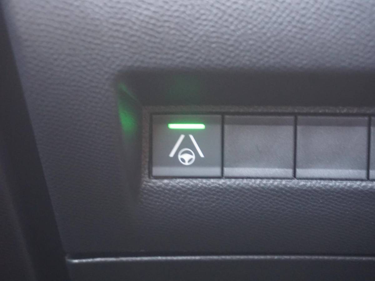 Peugeot e-2008 Peugeot e-2008 EV GT Avantage 54 kWh Carplay