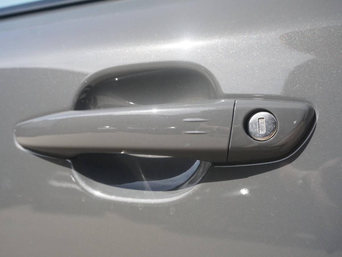 Peugeot e-2008 Peugeot e-2008 EV GT Avantage 54 kWh Carplay