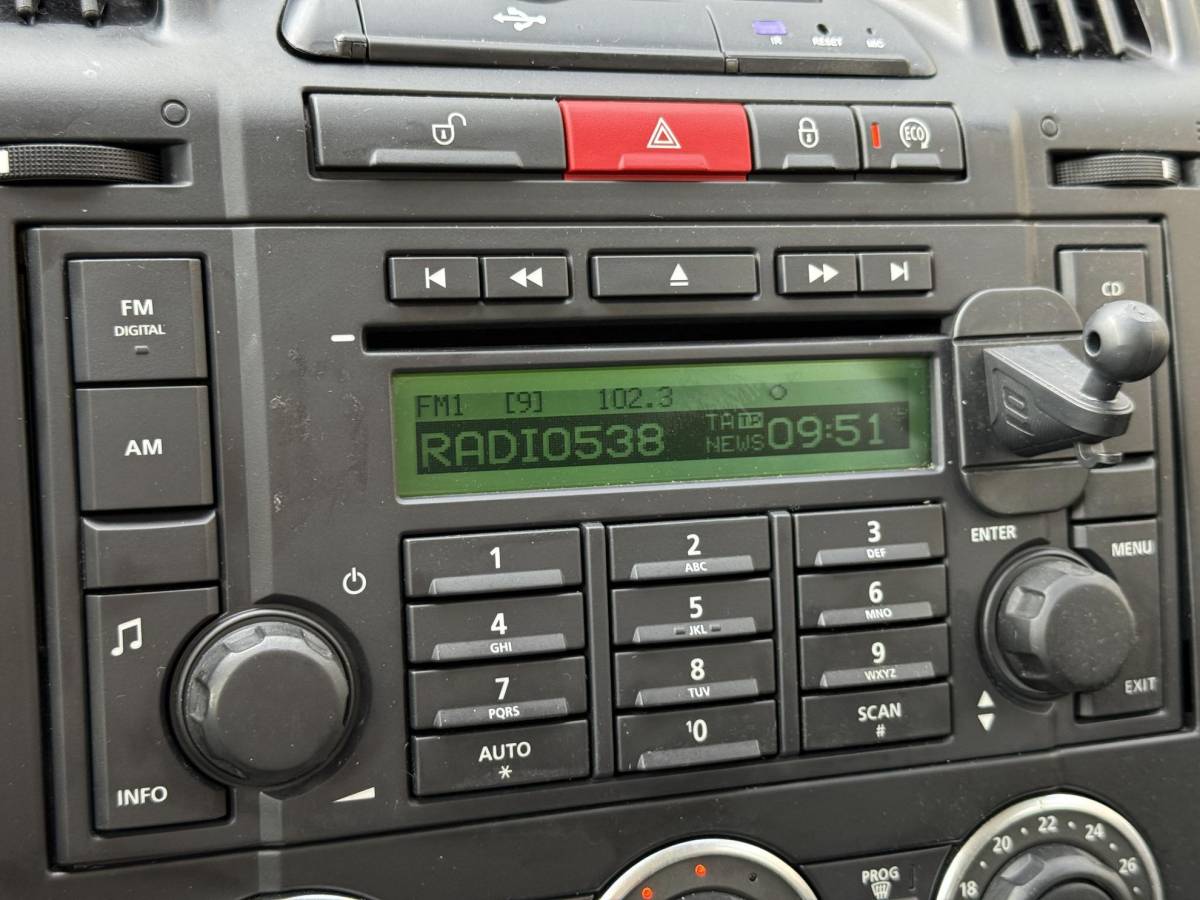 Land Rover Freelander Land Rover Freelander 2.2 TD4 E Navi|Trekhaak|PDC|Clima|Cruise|Goed Onderhouden|D-riem v.v. in 2025|APK tot 04-2027