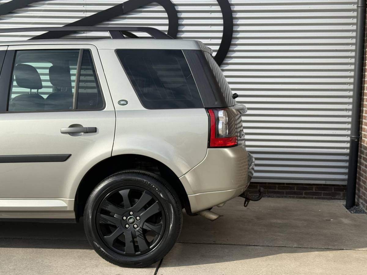 Land Rover Freelander Land Rover Freelander 2.2 TD4 E Navi|Trekhaak|PDC|Clima|Cruise|Goed Onderhouden|D-riem v.v. in 2025|APK tot 04-2027