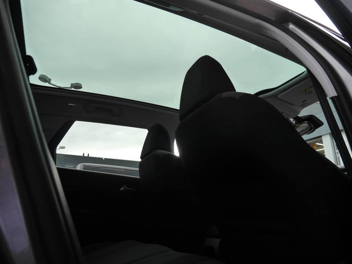 Peugeot 308 Peugeot 308 SW 1.2 PureTech Style | 130 PK | Panoramadak | Climate control | Parkeersensoren | Lichtmetalen velgen | Getint glas | Cruise control