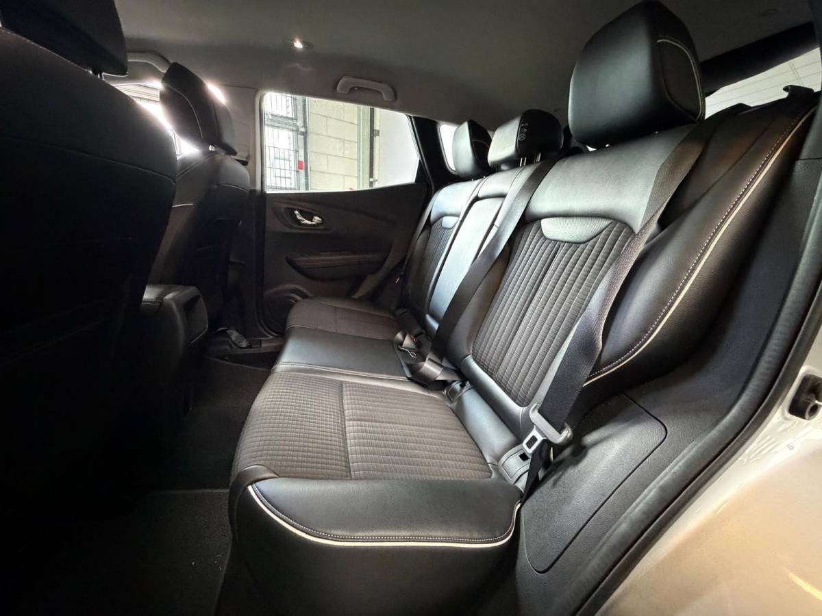 Renault Kadjar Renault Kadjar 1.2 TCe Bose Camera, carplay, Navi, Leer