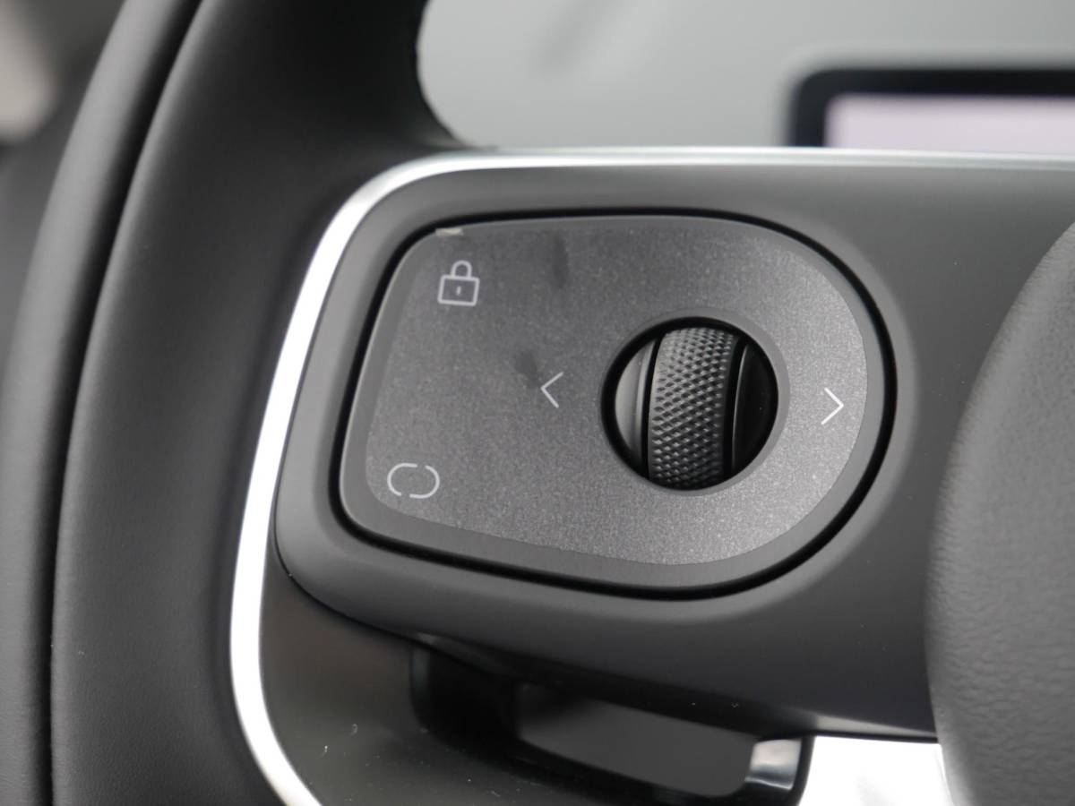 Leapmotor B03X Leapmotor B03X ProMax Design 53 kWh | Binnenkort leverbaar in deze kleur | | Hoge zit | Carplay | Camera | Navigatie | 18inch velgen | Parkeersensoren | LED Lampen |