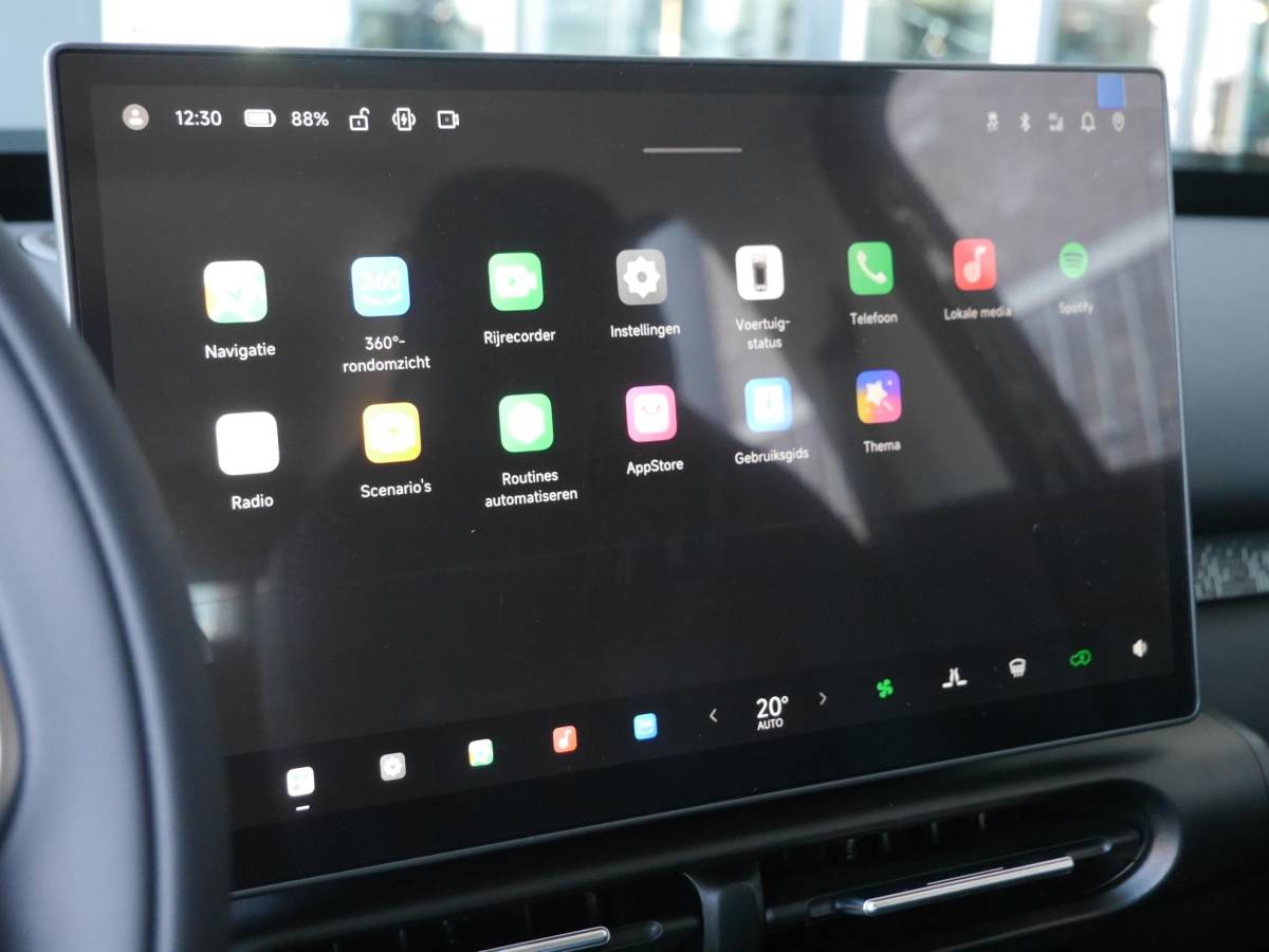 Leapmotor B03X Leapmotor B03X ProMax Design 53 kWh | Binnenkort leverbaar in deze kleur | | Hoge zit | Carplay | Camera | Navigatie | 18inch velgen | Parkeersensoren | LED Lampen |